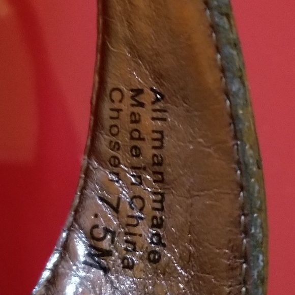 (Put in with a purchase)Alfani Thong Wedge Sandals - Picture 7 of 7